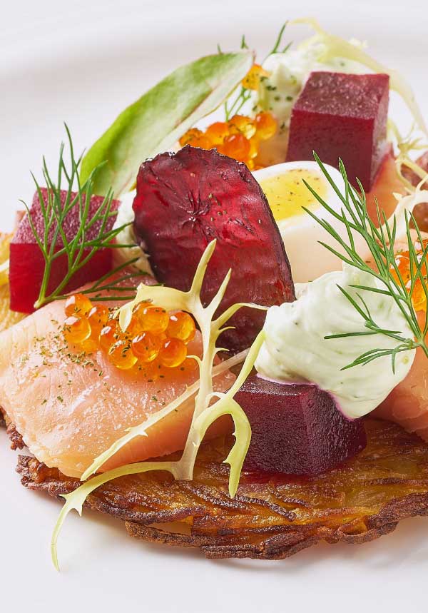 Premium seafood platter with tuna, salmon and caviar at Taste of Istanbul Turkish restaurant Dubai